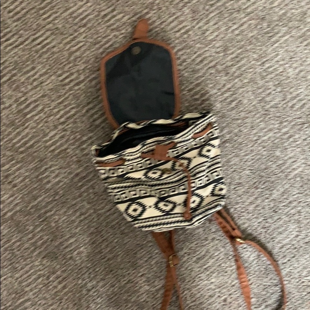 Cute Aztec mini backpack purse - Picture 2 of 5